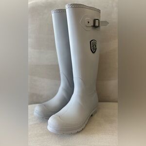 Women’s Kamik Jennifer Rain Boots- Light Grey size 6